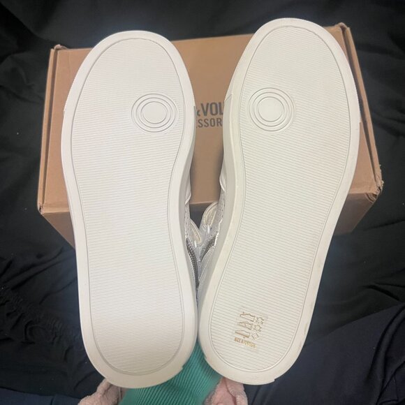 NWT ZADIG & VOLTAIRE FLASH MID TOP SNEAKER IN WHITE SZ 40 - Picture 8 of 9